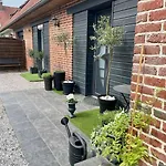Le Clos Des Glycines *