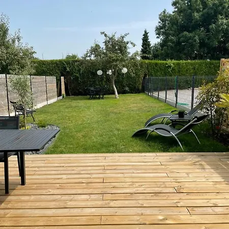 بيت للعطل Le Clos Des Glycines